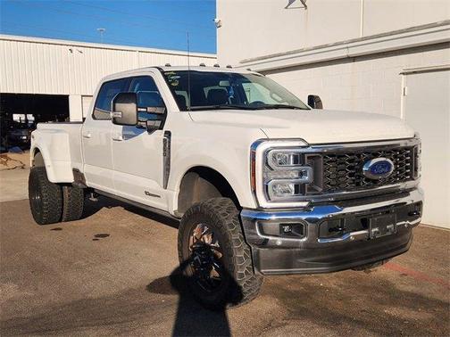 2024 Ford F-350 Lariat Super Duty