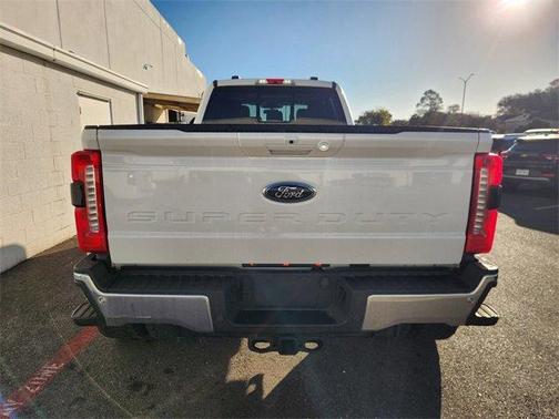 2024 Ford F-350 Lariat Super Duty