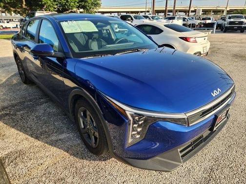 Deep Sea Blue 2025 Kia K4
