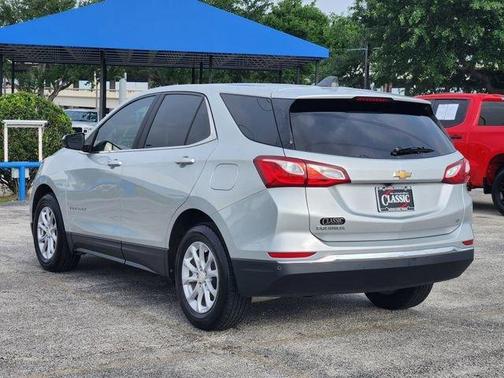 Silver Ice Metallic 2021 Chevrolet Equinox 1LT