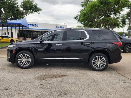 2023 Chevrolet Traverse High Country