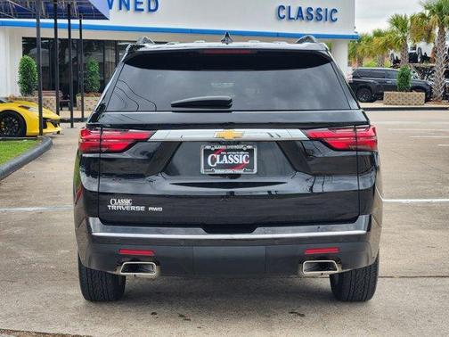 2023 Chevrolet Traverse High Country