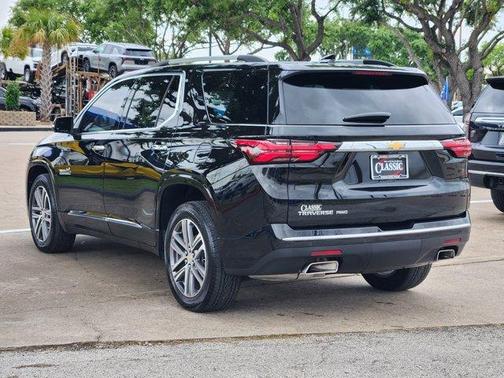 2023 Chevrolet Traverse High Country