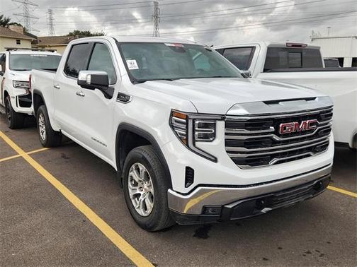 2024 GMC Sierra 1500 SLT