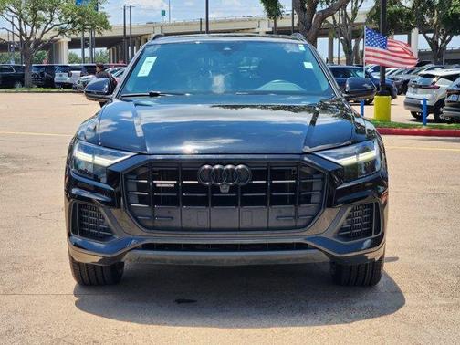 2021 Audi Q8 55 Premium