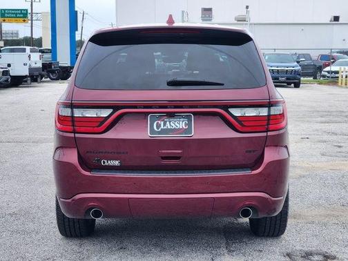 Octane Red Pearlcoat 2022 Dodge Durango GT