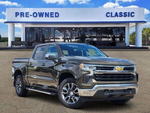 Harvest Gold / Bronze 2023 Chevrolet Silverado 1500 LT
