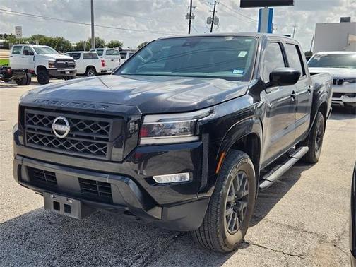 2023 Nissan Frontier SV
