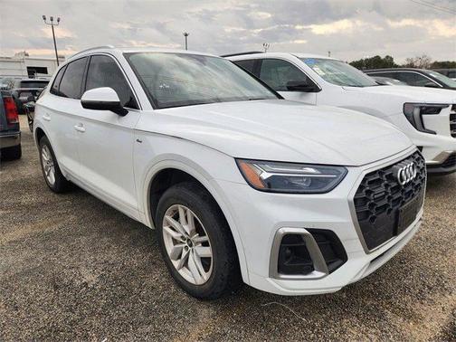 2022 Audi Q5 45 S line quattro Premium