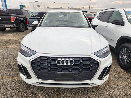2022 Audi Q5 45 S line quattro Premium