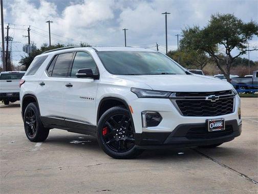 2023 Chevrolet Traverse Premier