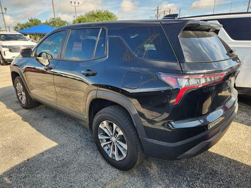 Mosaic Black Metallic 2026 Chevrolet Equinox LT