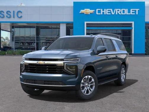 2025 Chevrolet Suburban LS
