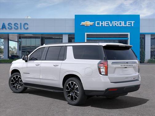 Photo 3 of 24 of 2023 Chevrolet Suburban RST