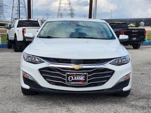 2024 Chevrolet Malibu 2LT