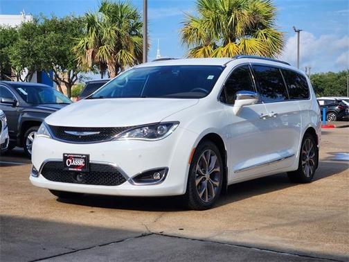 2017 Chrysler Pacifica Limited