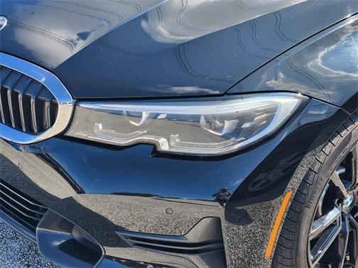 2022 BMW 330 i