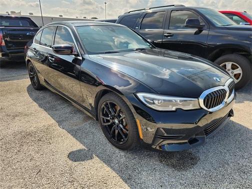 2022 BMW 330 i