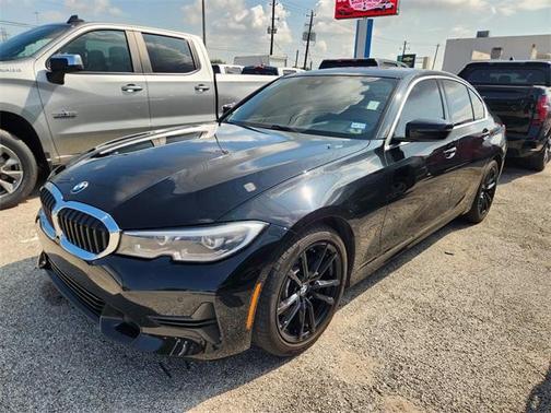2022 BMW 330 i