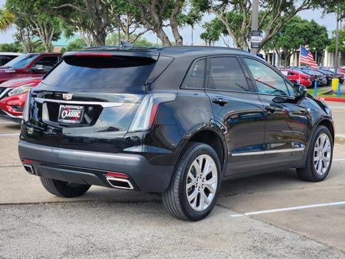 2021 Cadillac XT5 Sport
