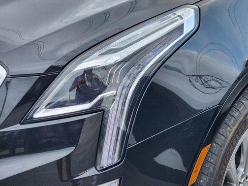 2021 Cadillac XT5 Sport