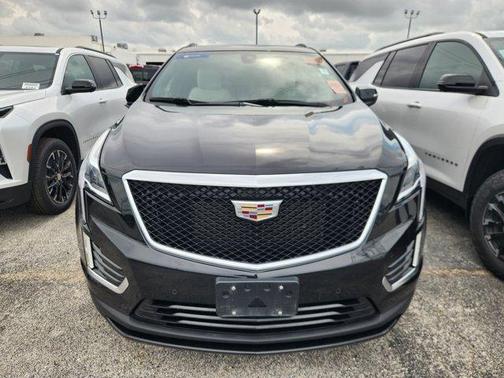 2021 Cadillac XT5 Sport