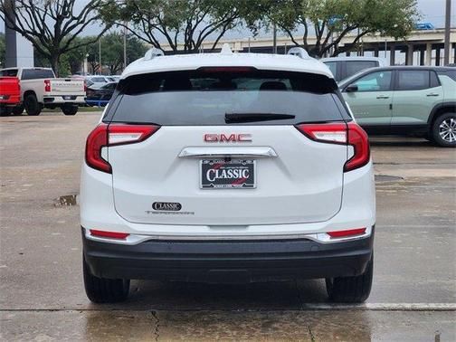 2022 GMC Terrain SLT