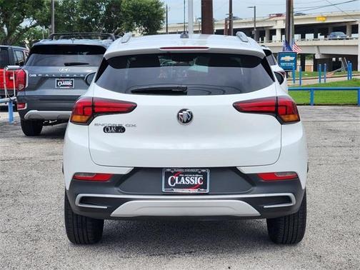 2022 Buick Encore GX Select