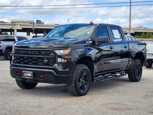 2025 Chevrolet Silverado 1500 Custom Trail Boss