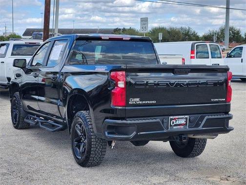 2025 Chevrolet Silverado 1500 Custom Trail Boss
