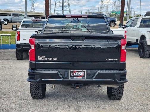 2025 Chevrolet Silverado 1500 Custom Trail Boss