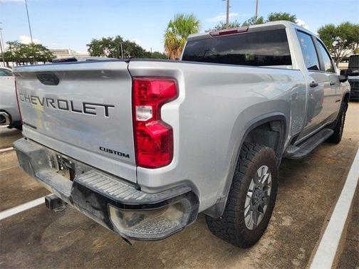 2022 Chevrolet Silverado 2500 Custom