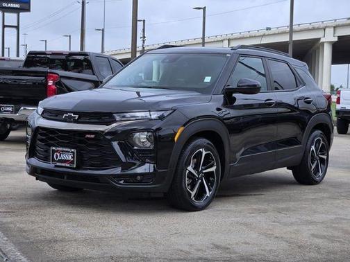 Mosaic Black Metallic 2022 Chevrolet Trailblazer RS
