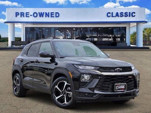 Mosaic Black Metallic 2022 Chevrolet Trailblazer RS