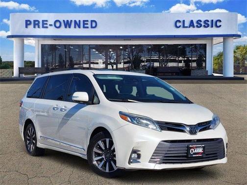 2018 Toyota Sienna Limited Premium