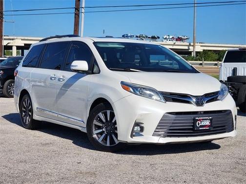 2018 Toyota Sienna Limited Premium