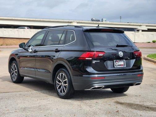 2019 Volkswagen Tiguan 2.0T SE