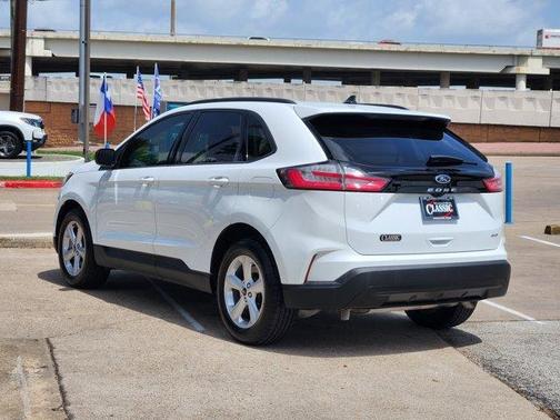 2024 Ford Edge SE