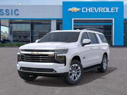 2025 Chevrolet Suburban LT