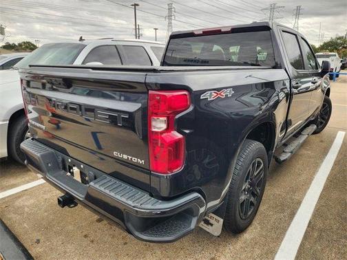 2022 Chevrolet Silverado 1500 Custom