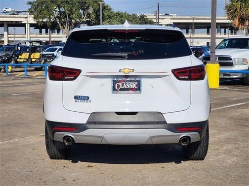 2024 Chevrolet Blazer LT