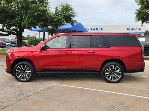 2023 Cadillac Escalade ESV Sport Platinum