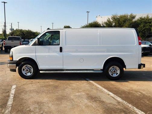 2024 GMC Savana 2500 Work Van