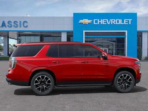 2025 Chevrolet Tahoe RST