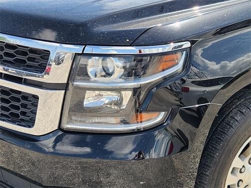 2019 Chevrolet Suburban LS