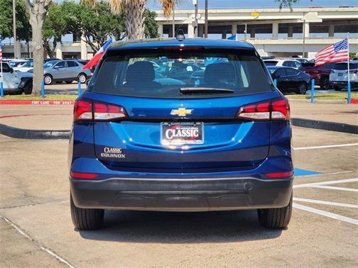 2023 Chevrolet Equinox LS