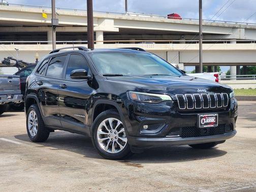 Diamond Black 2022 Jeep Cherokee Latitude Lux