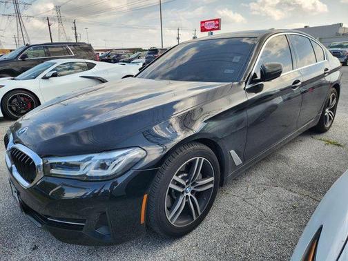 2021 BMW 530 i
