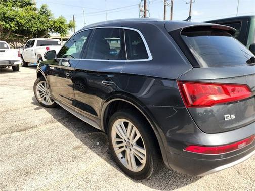 2018 Audi Q5 2.0T Premium Plus