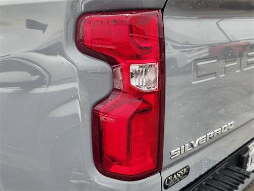 2024 Chevrolet Silverado 2500 ZR2